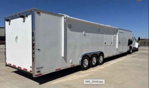 Show and Go Rig, 2007 Kodiak Custom Hauler and 2021 Performax 40' Gooseneck, Loaded Availabe Today - Image 10