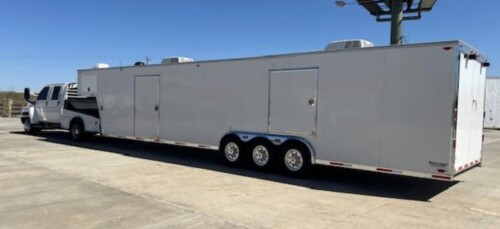 Show and Go Rig, 2007 Kodiak Custom Hauler and 2021 Performax 40' Gooseneck, Loaded Availabe Today - Image 12