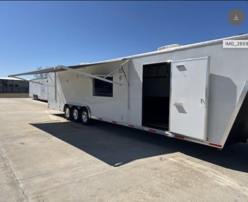 Show and Go Rig, 2007 Kodiak Custom Hauler and 2021 Performax 40' Gooseneck, Loaded Availabe Today - Image 14