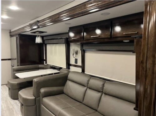 2022 REV XL MODEL X45DBM DD-16 600HP, Allison Automatic, Bath and Half Cascadia, 53K Miles, Loaded, Available Today - Image 14